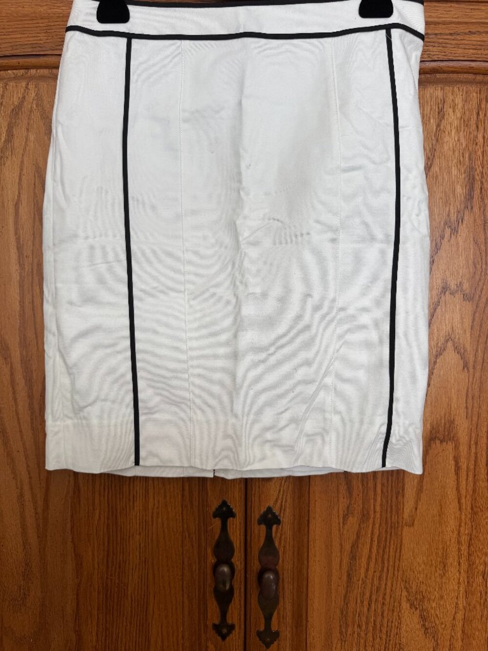 White House Black Market White Skirt with Black Trim